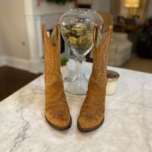 DURANGO TAN SUEDE LEATHER COWBOY BOOTS! 🤎